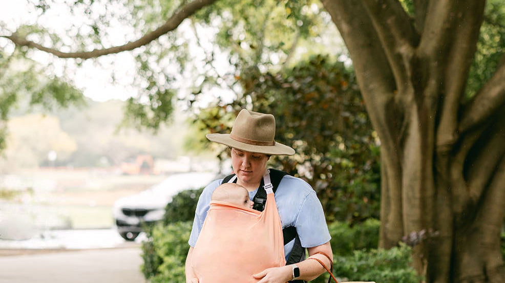 5 Benefits of Babywearing: Bond, Explore & Thrive